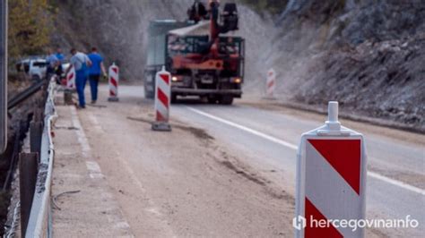 Stanje Na Cestama Put Koji Vodi Od Jablanice Prema Blidinju I Dalje