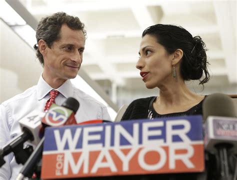 Clinton Aide Abedin Dumps Husband Weiner Over New Scandal Ap News