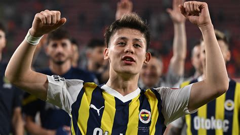 Portekiz devi Fenerbahçe nin genç yıldızı Arda Güler i transfer etmek