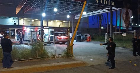 Balacera En Puerta De Hierro Disparos Sorprenden En Bar De Zapopan