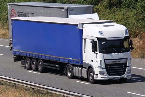 Wgm Pl Daf Xf M Downend Bristol Michael