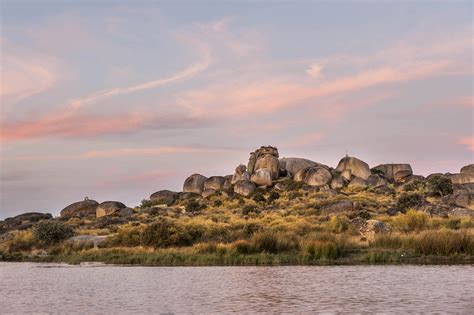 Monumento Natural De Los Barruecos Turismo C Ceres