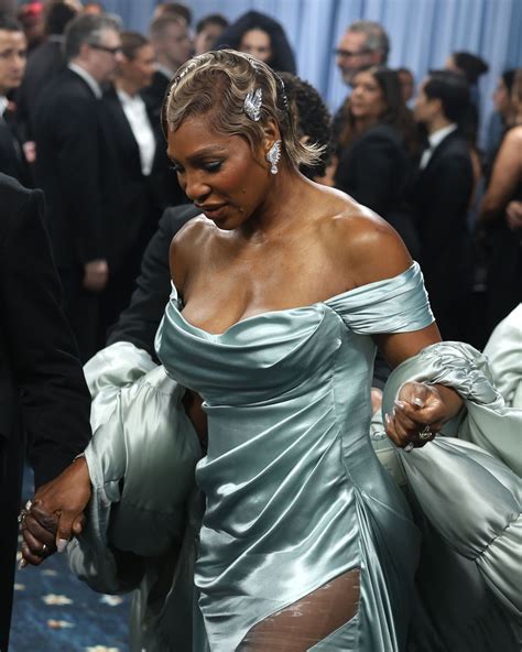 Serena Williams Shows Off Her Curves Posing Poolside To Welcome Summer