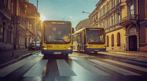 TARNÓW Świąteczny rozkład jazdy miejskich autobusów Kurier Tarnowski