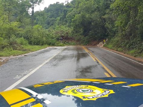 G1 Trecho Da Br 116 é Liberado Após Queda De Barreira Em Caxias Do