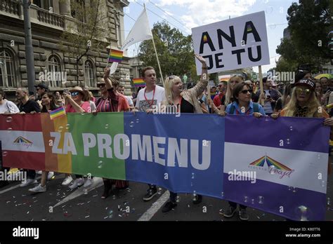 Belgrade gay pride Fotos und Bildmaterial in hoher Auflösung Alamy