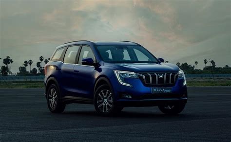 Mahindra XUV700 SUV: Variants Explained