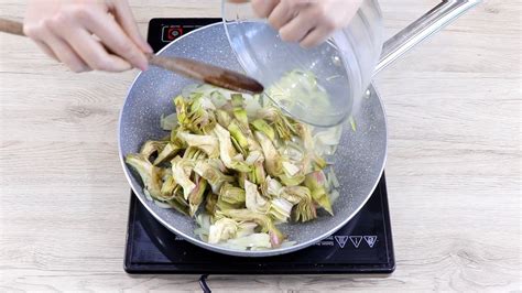 Torta Salata Con Carciofi Patate E Provola Ricetta E Varianti