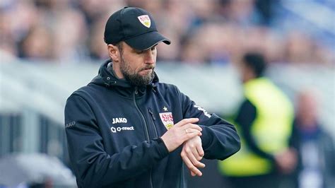 Fußball VfB Trainer Hoeneß warnt vor Union Style Anton fraglich