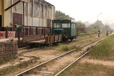 Al Menos 21 Muertos Por El Descarrilamiento De Un Tren En La RD Del