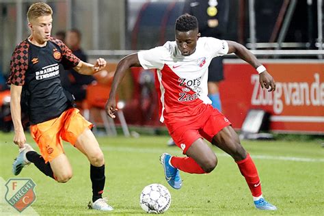 Overtuigende Overwinning Voor Jong Fc Utrecht