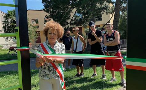 Vedano Olona Inaugurata La Palestra All Aria Aperta Al Parco Fara