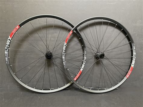 DT Swiss 350 XM421 Wheelset 29 700C 15 X 110mm 12x148 Center