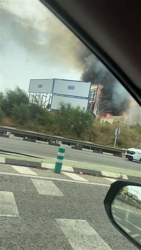 Proyecto Mastral On Twitter Impresionante Incendio En La Vecina