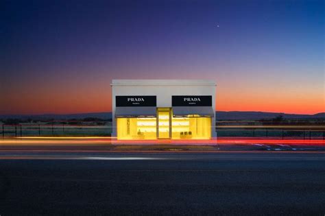 Prada Marfa: An Art-Filled Oasis in the West Texas Desert – The Vale ...