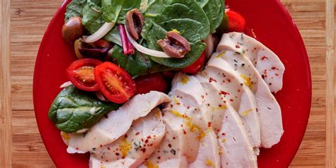 Easy Poached Chicken Breast Recipe How To Poach Chicken Breasts