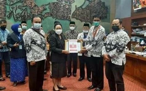 Honorer Induk Minta 100 Ribu Pppk Guru Swasta Jangan Ditempatkan Di Sekolah Negeri