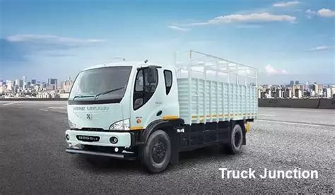 Ashok Leyland BOSS 1920 4x2 Truck Images And Photos 2024