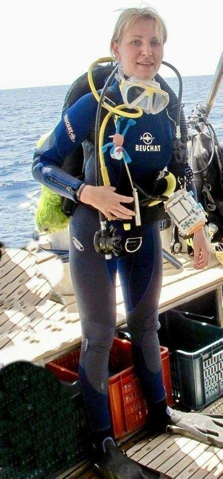 Erg Mooie Duiker Leuk Scuba Girl Wetsuit Girl Scuba Girl