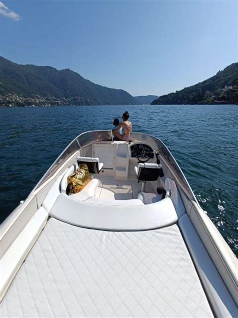 Lake Como Tour 1 Hour Private Boat Tour With Skipper Travel Buddies