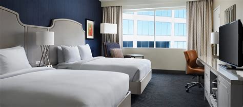 Explore the DoubleTree by Hilton Hotel Nashville Downtown | SPIRE ...