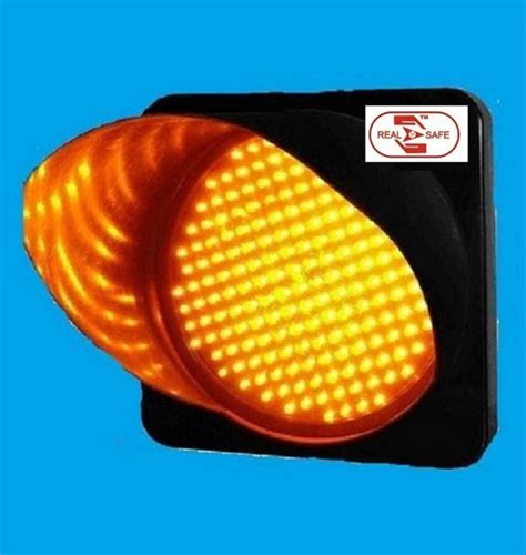 Led Polycarbonate Traffic Signal Amber IP65 At Best Price In Salem