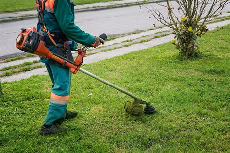 Como Usar Una Desbrozadora De Pasto