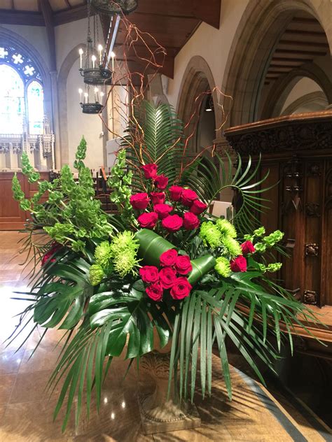 Palm Sunday Pulpit Flowers Church Flowers Flower Decorations Church