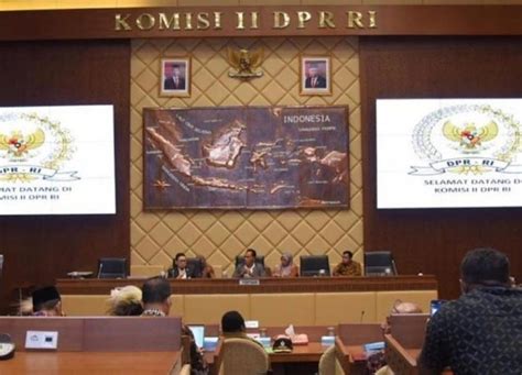 Komisi Ii Dpr Ri Nilai Usulan Penundaan Seleksi Casn Perlu Kajian