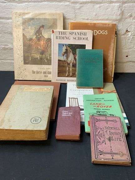 Lot Of Interesting Vintage Books Tullochs Auctions