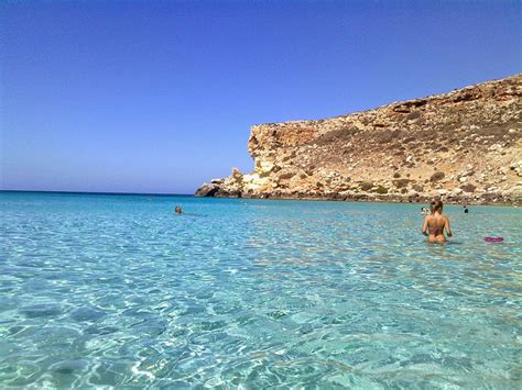 reportages La spiaggia dei Conigli a LAMPEDUSA è la terza più bella al