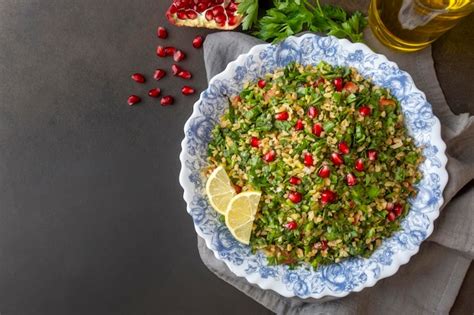 Tabbouleh salat ist ein traditionelles mittelöstliches oder arabisches