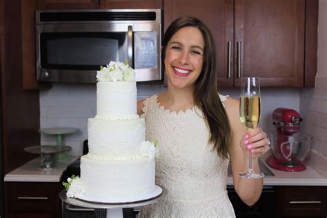 Want To Make Your Own Wedding Cake Heres What You Need To Know