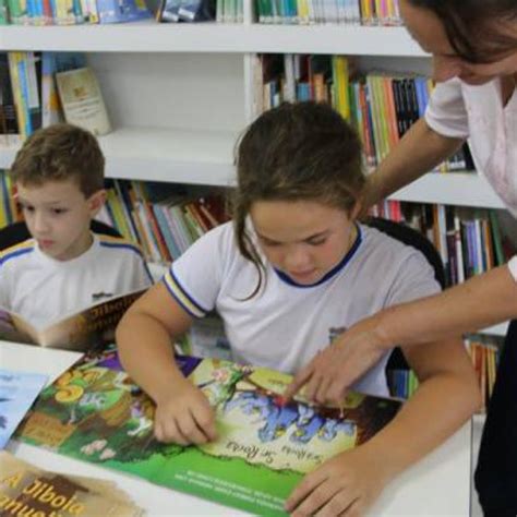 Escolas Da Rede Municipal Ganham Novos Livros De Literatura Infantil