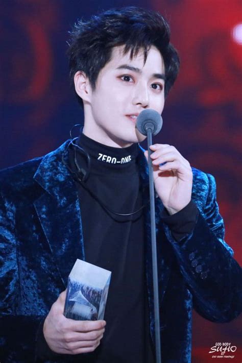 Hourly Junmyeon On Twitter Suho Kim Junmyeon Exo