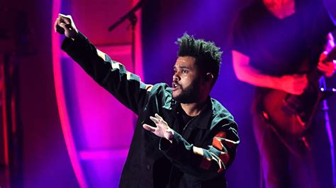 The Weeknd Lashes out at the Grammy Awards | Heavy.com