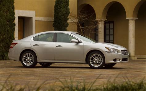 Nissan Maxima S SV SE SL V6 Sport Free Widescreen Wallpaper