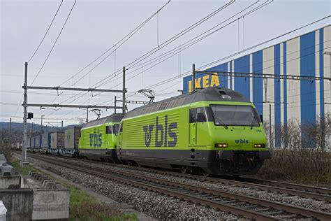 Doppeltraktion Mit Den BLS Loks 465 014 9 Und 465 008 1 F Flickr