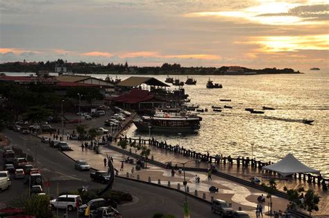 Kota Kinabalu Waterfront - The KK Waterfront