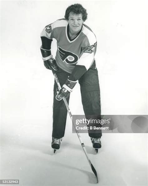 58 Darryl Sittler Philadelphia Stock Photos High Res Pictures And