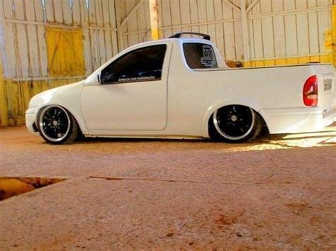 Planeta Automotivo Mais Fotos De Pick Up Corsa Pregada