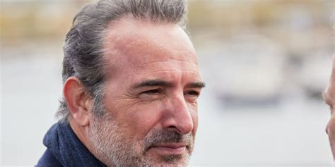 Je Pense Toi Jean Dujardin Rend Un Touchant Hommage Jean Paul