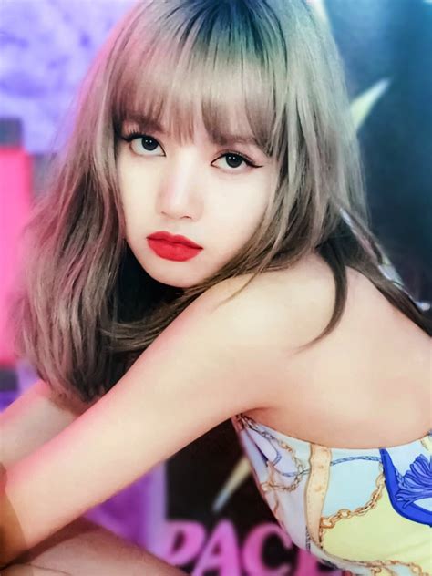 Twitter Lisa Blackpink Wallpaper Blackpink Lisa Kpop Girls