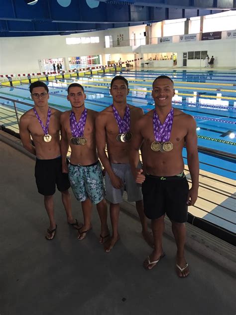 Natação Unaerp fatura seis medalhas de ouro em São Paulo