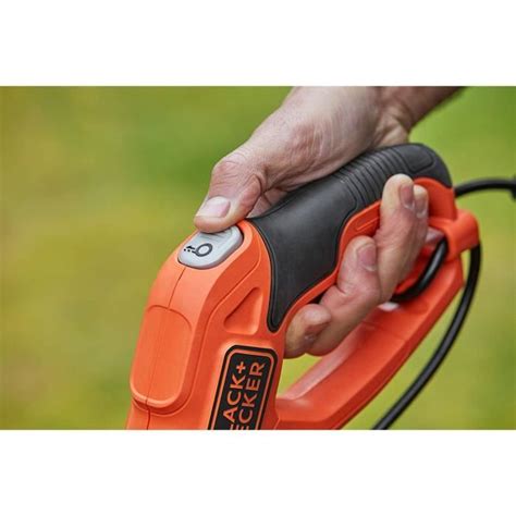 BLACK DECKER BESTE628 QS Coupe bordures filaire Déroulement du fil