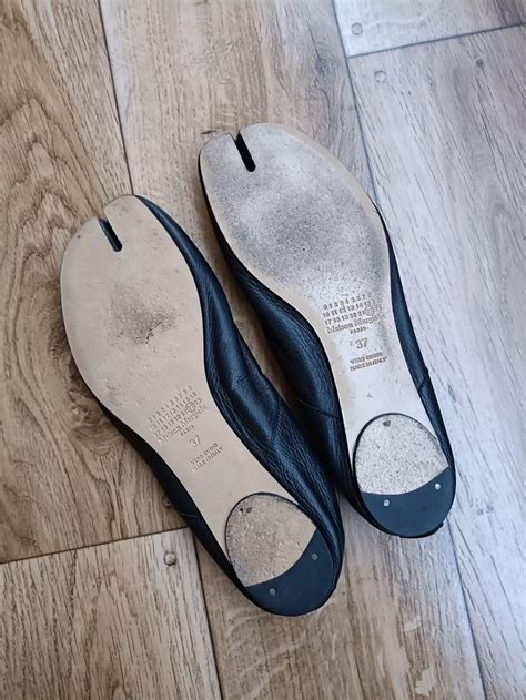 Authenticating used tabi flats : r/MaisonMargiela