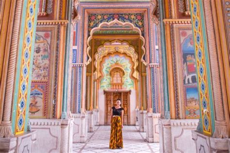 Sheesh Mahal In Jaipur Amer Forts Glass Palace Laure Wanders