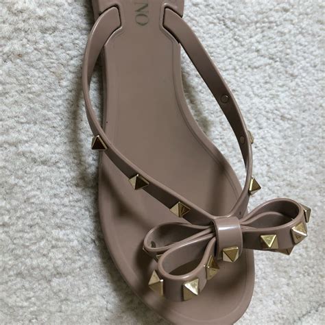 Valentino Rockstud 38 Pvc Flat Thong Sandals Gem