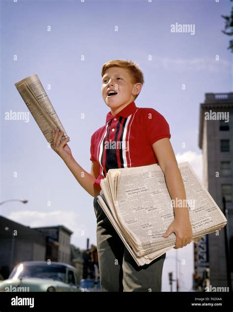 Vintage Newspaper Boy Hi Res Stock Photography And Images Alamy