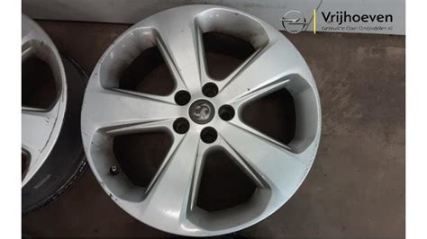 Velgen Set Opel Mokka Turbo V X Lichtmetaal Gm